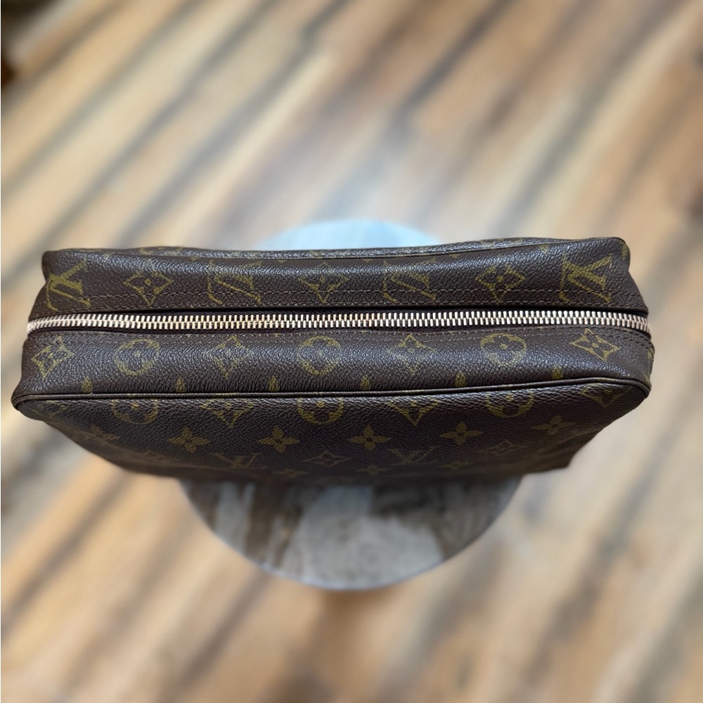 LOUIS VUITTON toiletry 28 - Picture 5 of 8